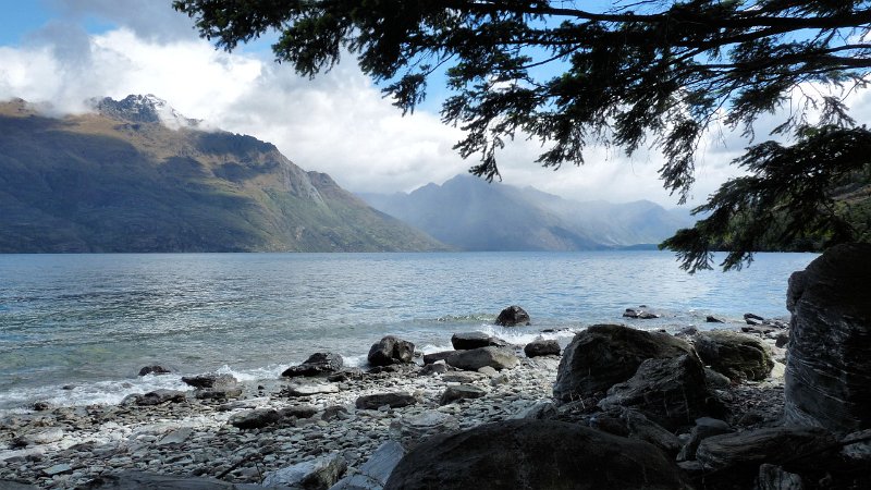 G (116) Lake Wakatipu.JPG
